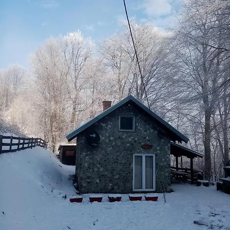 Planinska Kuca Steki Bukulja