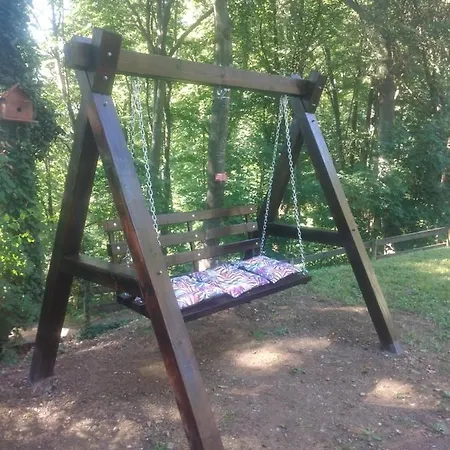 Planinska Kuca Steki Bukulja