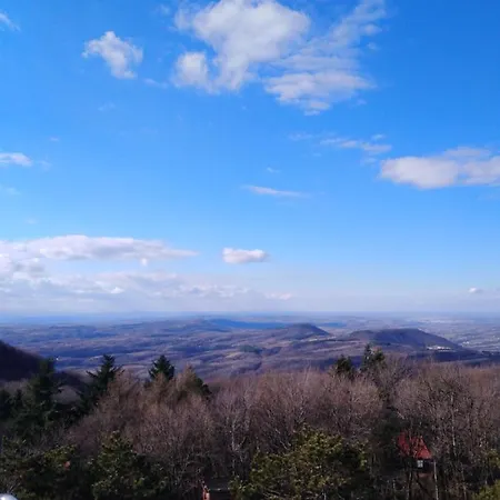 Planinska Kuca Steki Bukulja * Aranđelovac