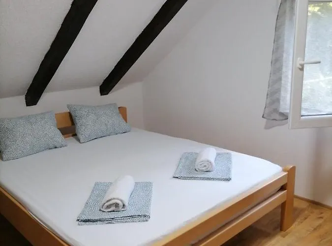 Planinska Kuca Steki Bukulja Casa de Férias