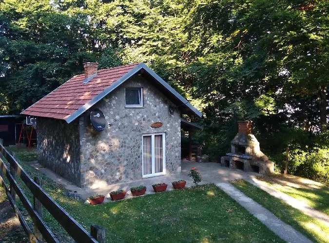 Planinska Kuca Steki Bukulja Arandjelovac