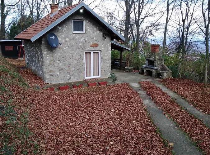 Planinska Kuca Steki Bukulja * Arandjelovac