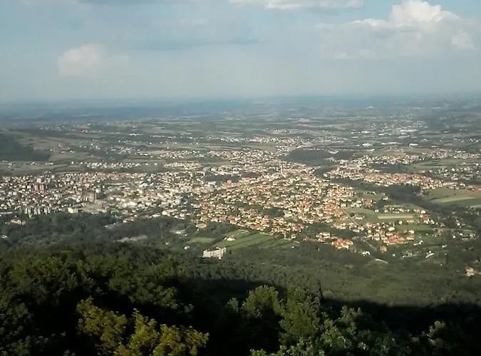 Casa de Férias Planinska Kuca Steki Bukulja *